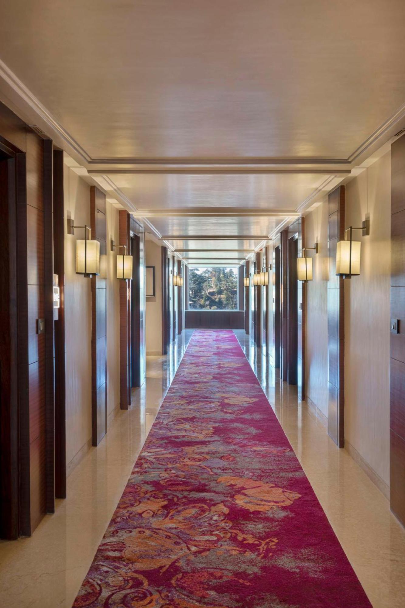 Radisson Kufri Hotel Shimla Exterior photo